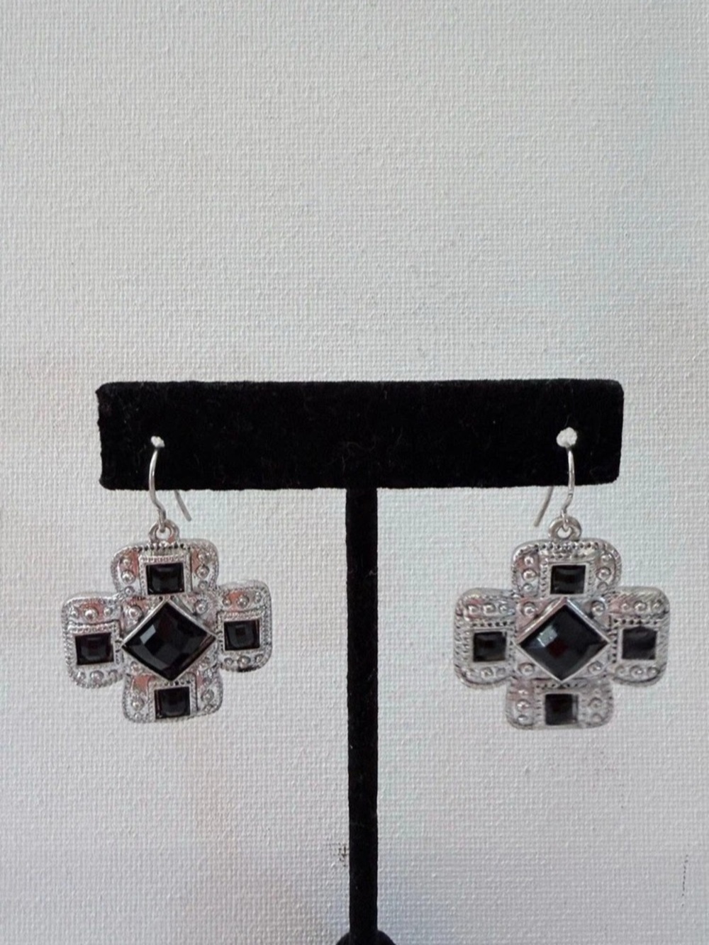 Silver & Black Dangle Earrings Like New
